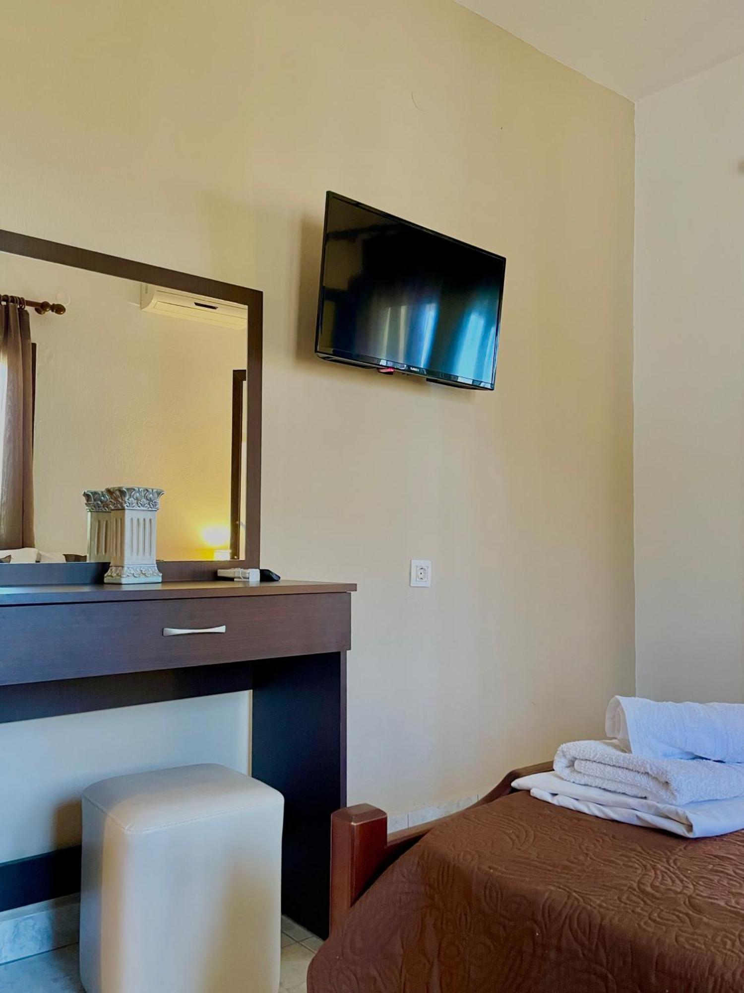 Anna Dani Apartments Vourvourou Extérieur photo
