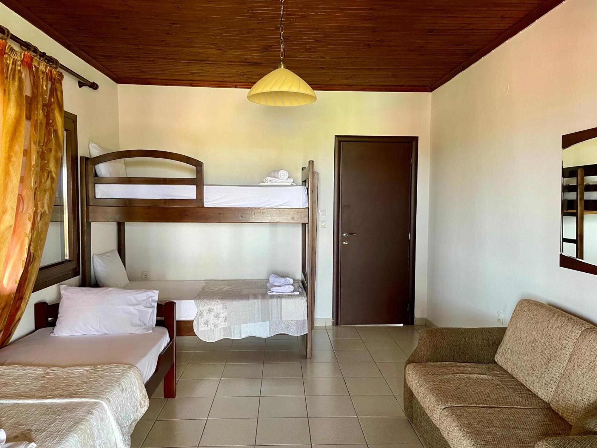 Anna Dani Apartments Vourvourou Extérieur photo