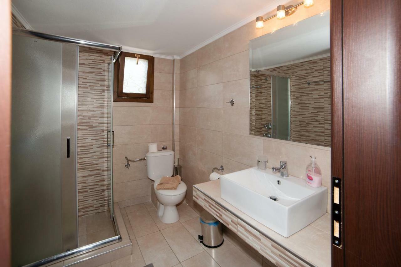 Anna Dani Apartments Vourvourou Extérieur photo